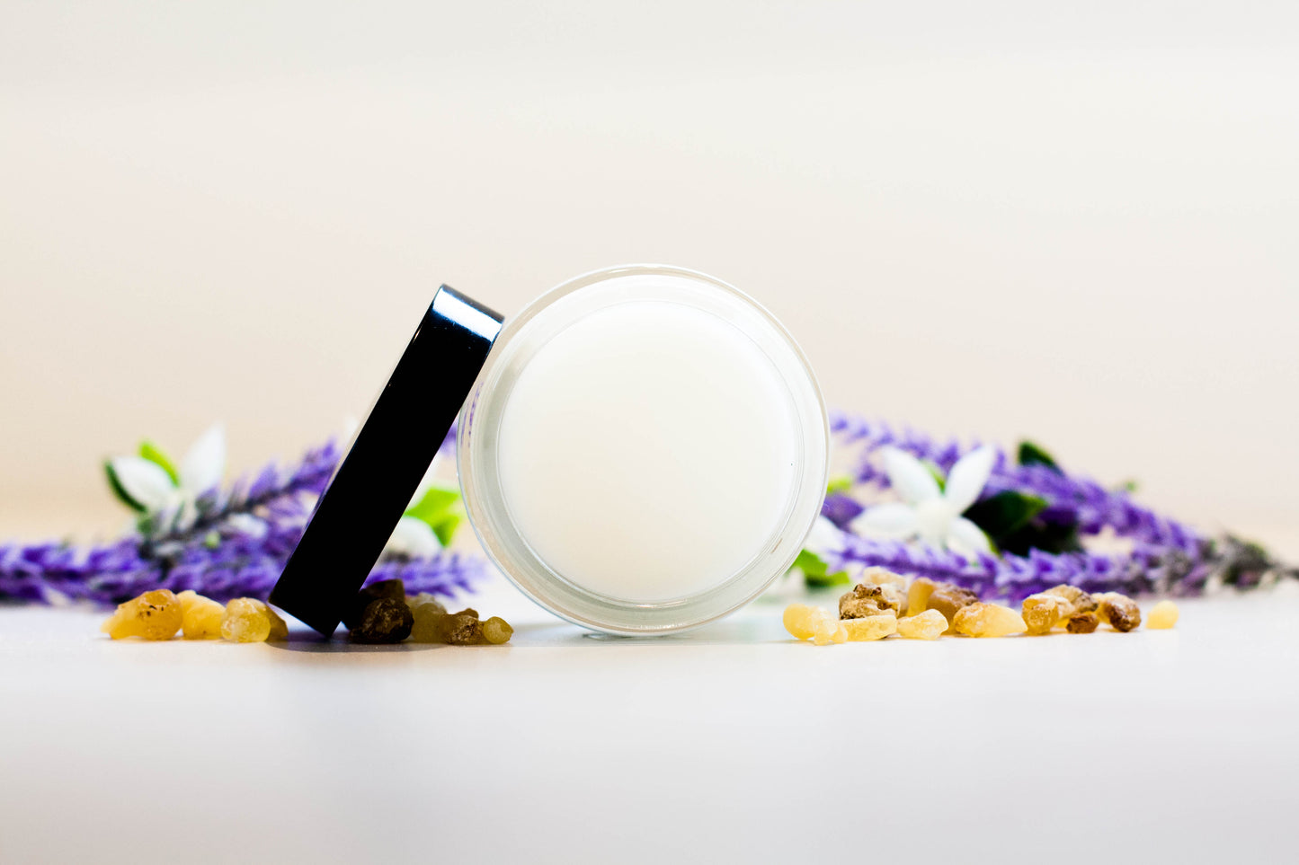 Tallow Face Cream - Frankincense and Fleur Lid Off
